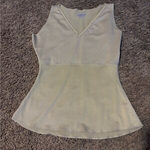 SPANX hide & sleek V Neck slimming Cami Size Medium Ivory/Cream Women’s